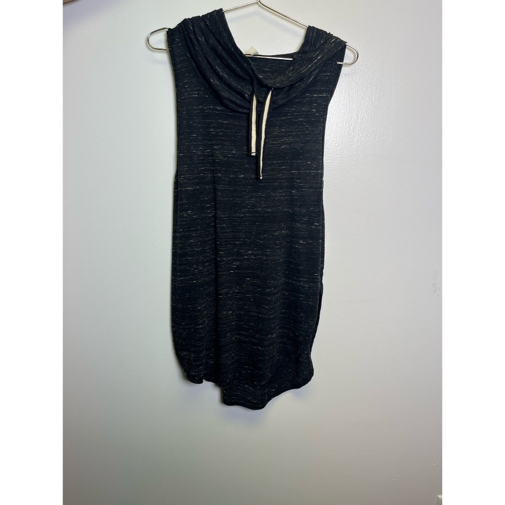 Free People Movement Splitting Energy Tank